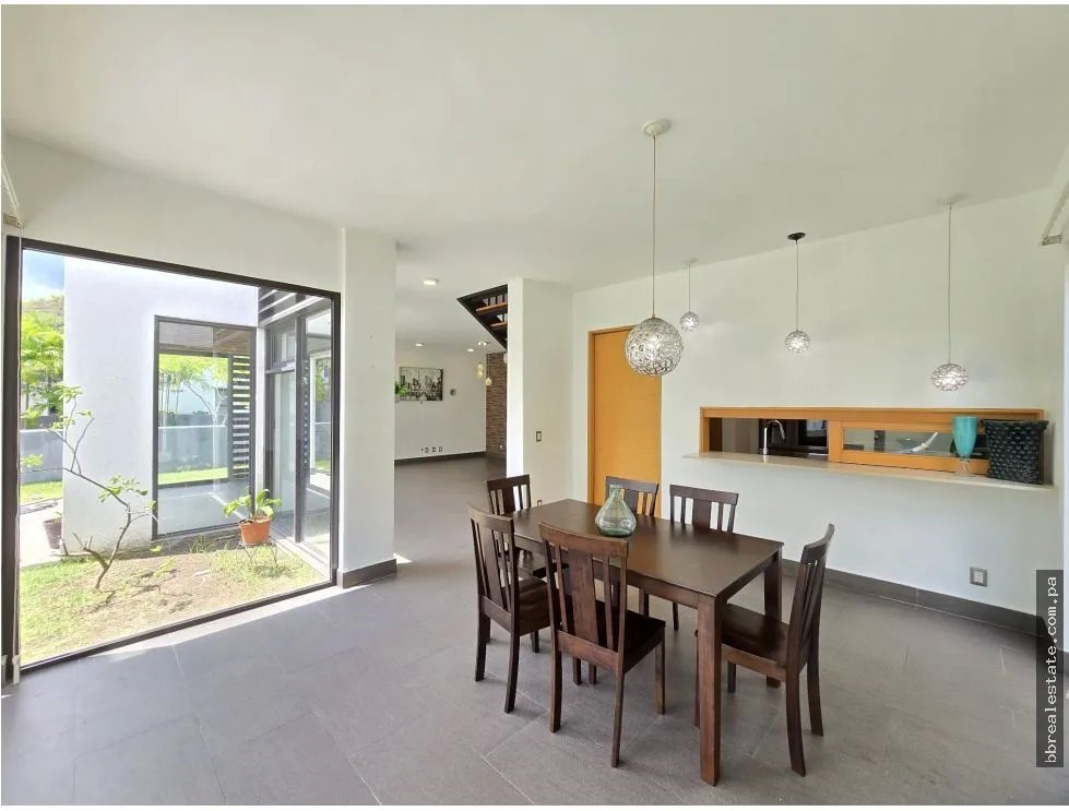 Venta de Casa en PH Barrioalto, Altos de Panamá
