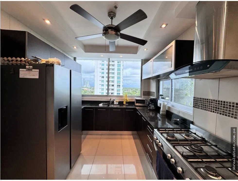 Venta de Apartamento en PH Lacosta, Costa del Este