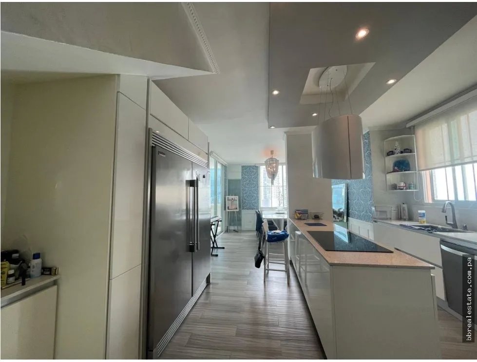 Apartment for sale in Punta Pacifica