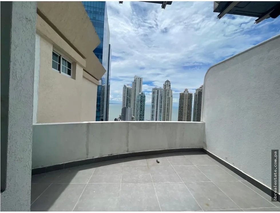 Apartment for sale in Punta Pacifica