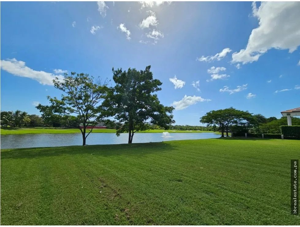 Building Lot for sale in Santa Maria