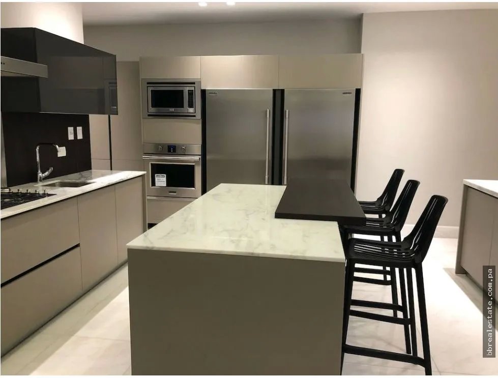 Apartment for sale in Punta Pacifica