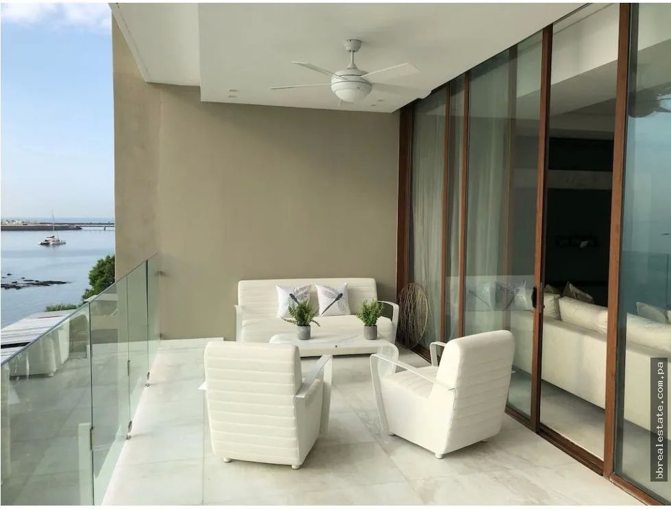 Apartment for sale in Punta Pacifica