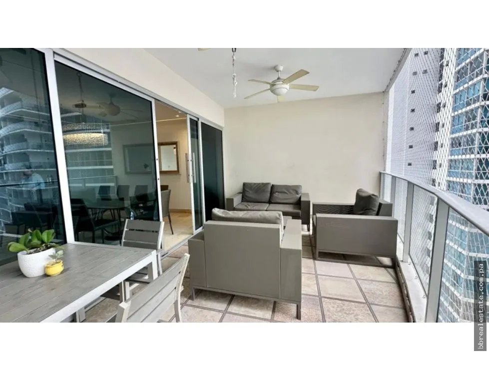 Apartment for sale in Punta Pacifica