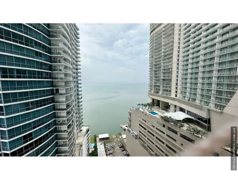 Apartment for sale in Punta Pacifica