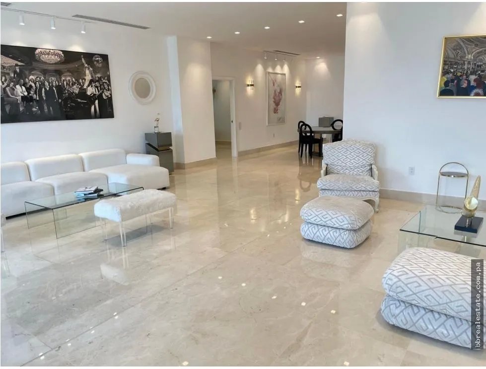 Apartment for sale in Punta Pacifica