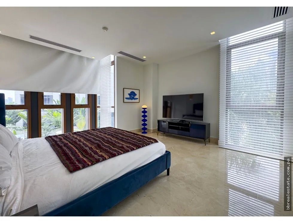Apartment for sale in Punta Pacifica