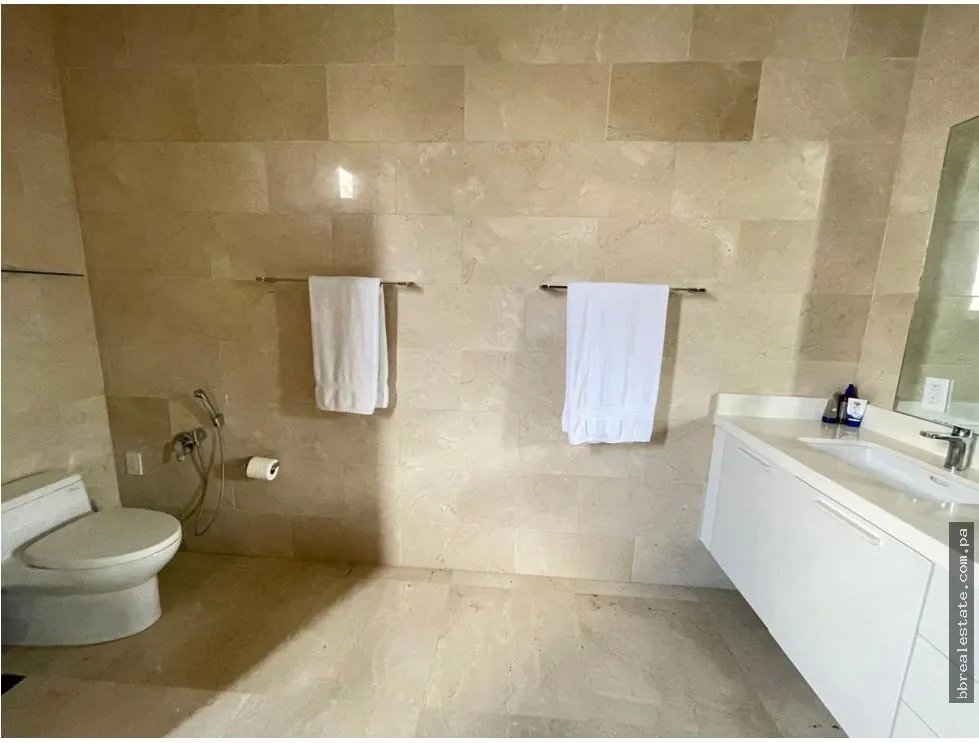 Venta de Apartamento en PH Garden, Ocean Reef
