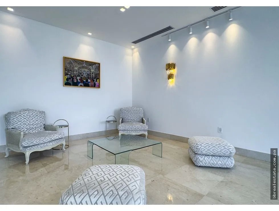 Venta de Apartamento en PH Garden, Ocean Reef
