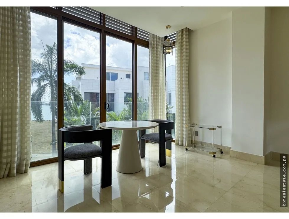 Venta de Apartamento en PH Garden, Ocean Reef