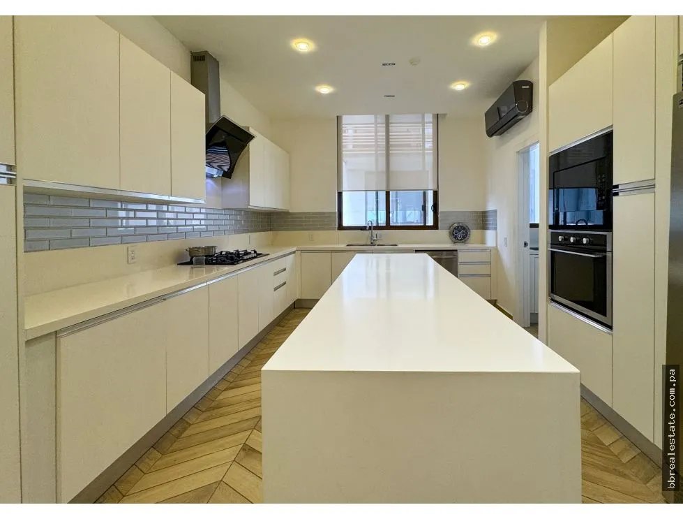 Venta de Apartamento en PH Garden, Ocean Reef