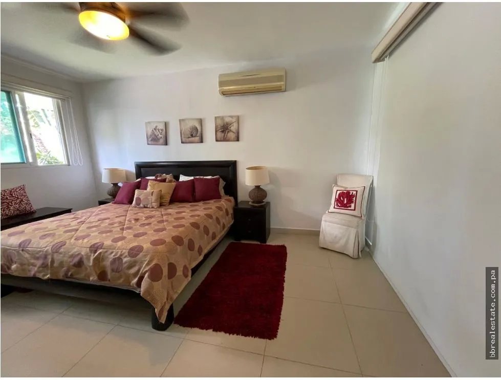 Single Family House for sale in San Carlos