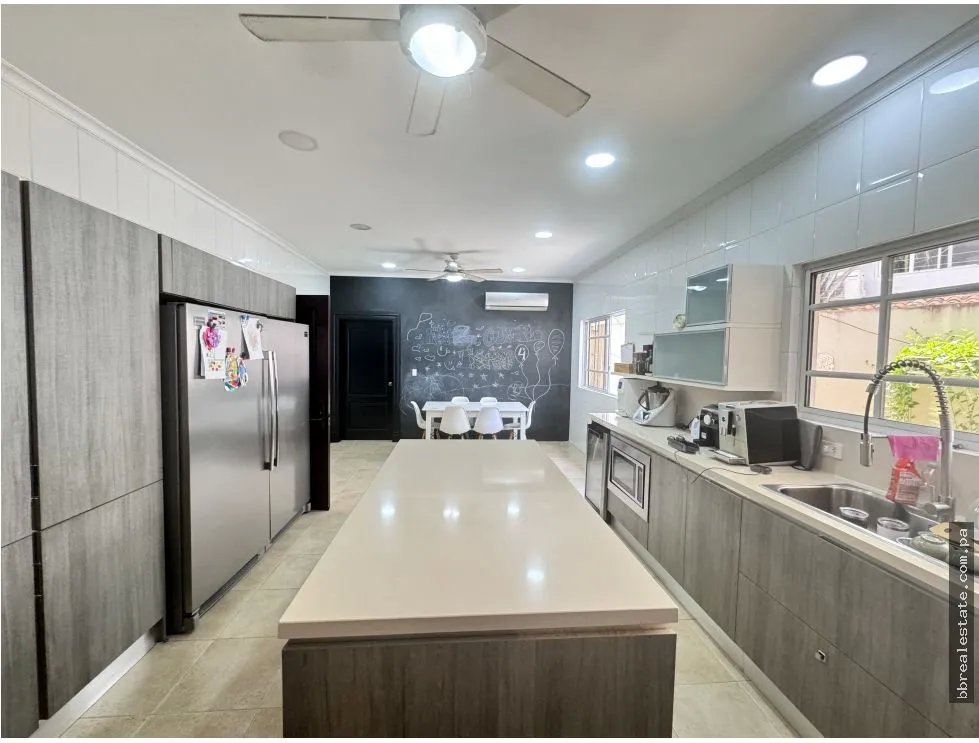 Venta de casa en Costa de las Perlas, Costa del Este