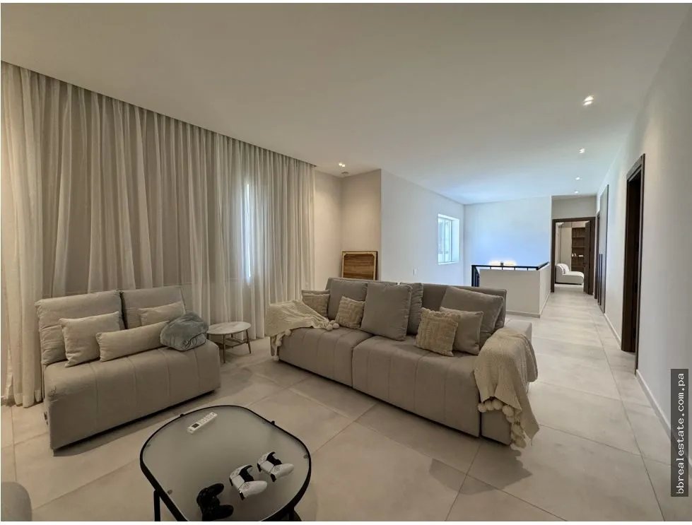 Single Family House for sale in Santa Maria
