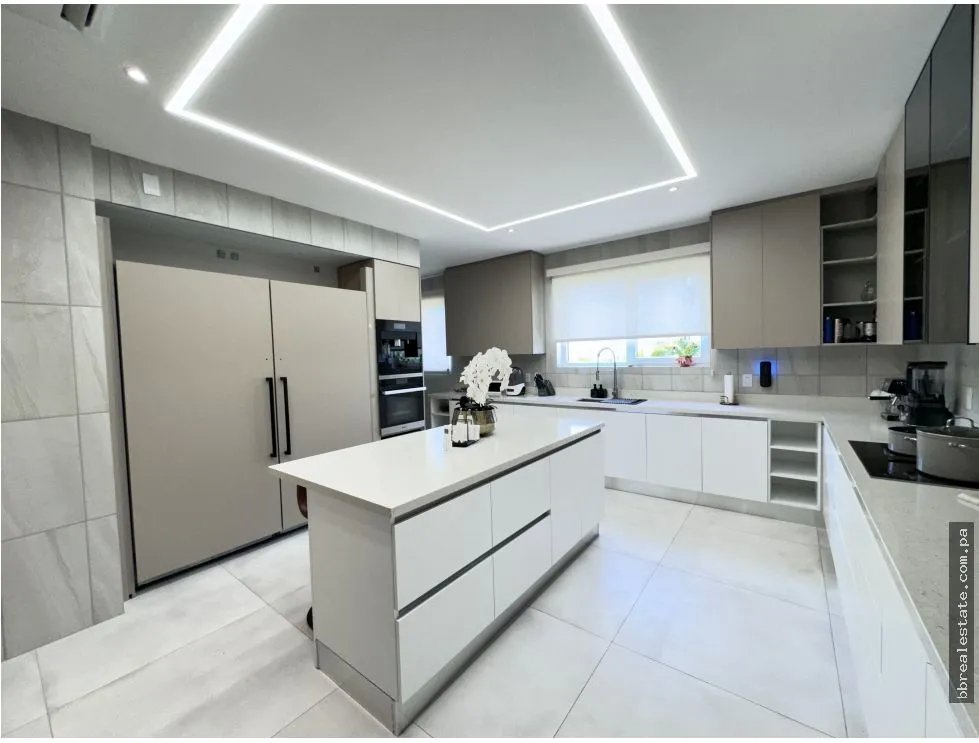Venta de casa en The Woods, Santa María