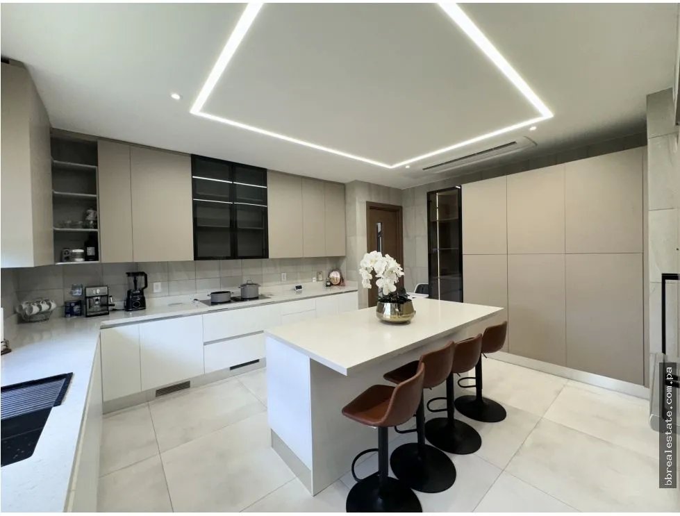 Venta de casa en The Woods, Santa María