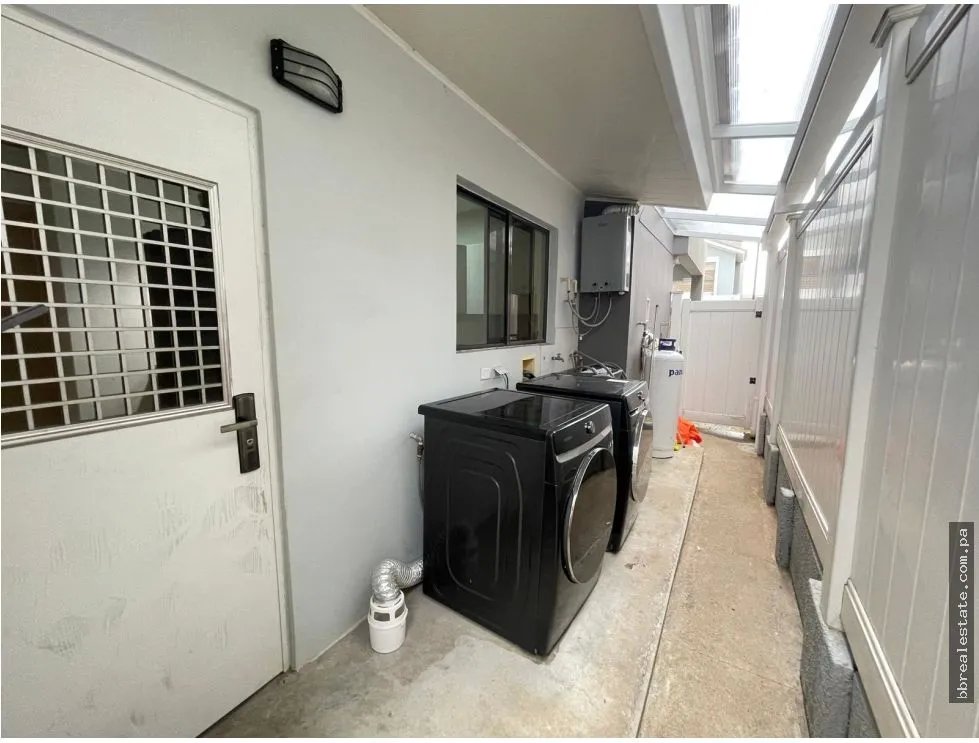 Single Family House for sale in Brisas Del Golf