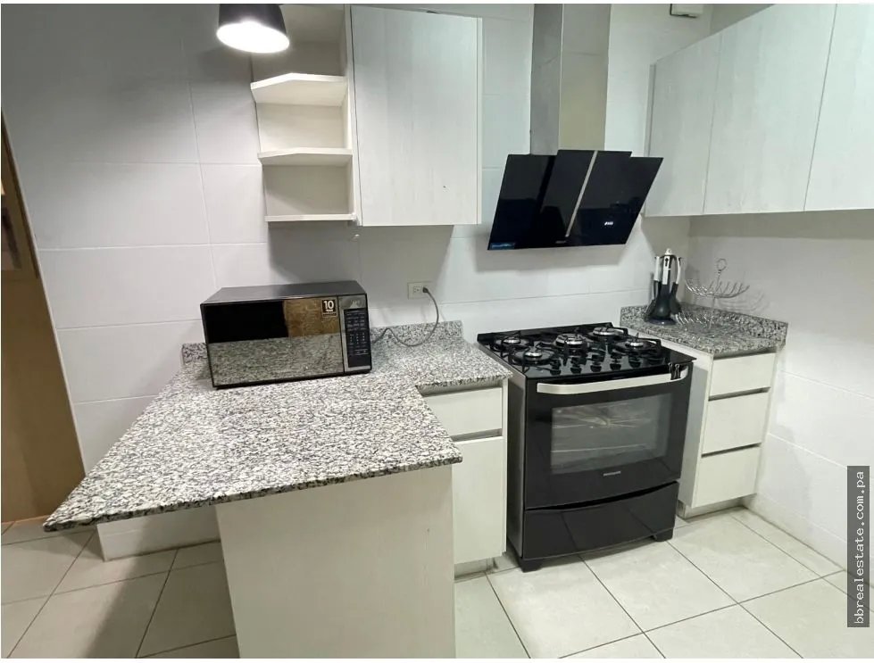 Venta de Casa en Urb. Vallarta, Brisas del Golf