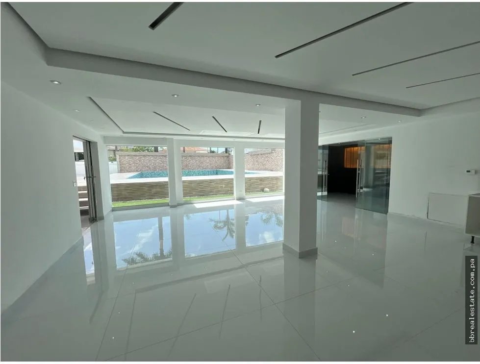 Single Family House for sale in Costa del Este