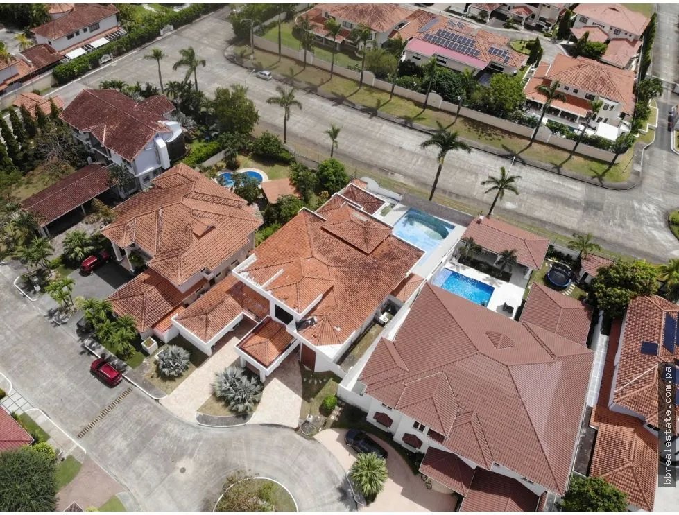 Venta de Casa en Costa del Este, Residencial Begonias