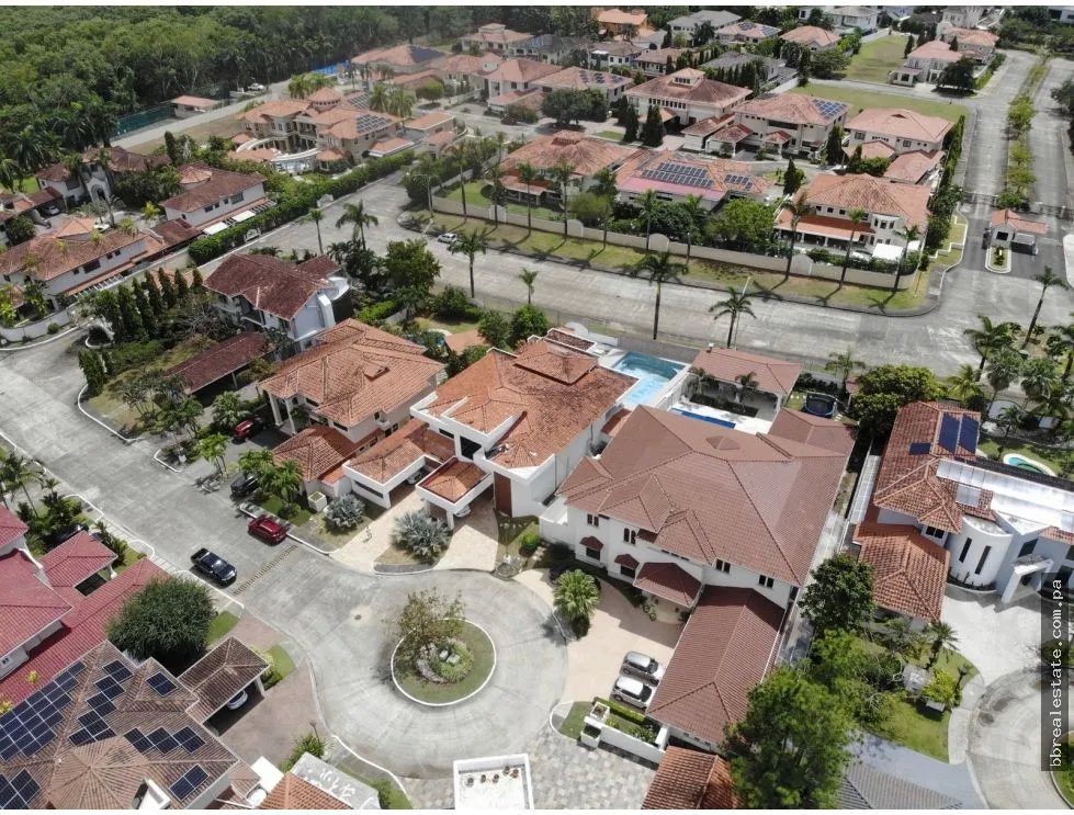 Venta de Casa en Costa del Este, Residencial Begonias