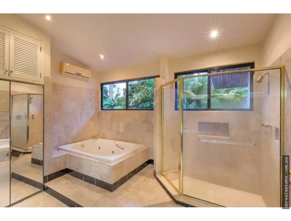Single Family House for sale in Obarrio