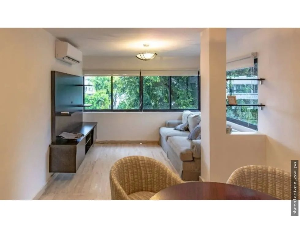 Se vende casa en Obarrio - Residencia o Comercial
