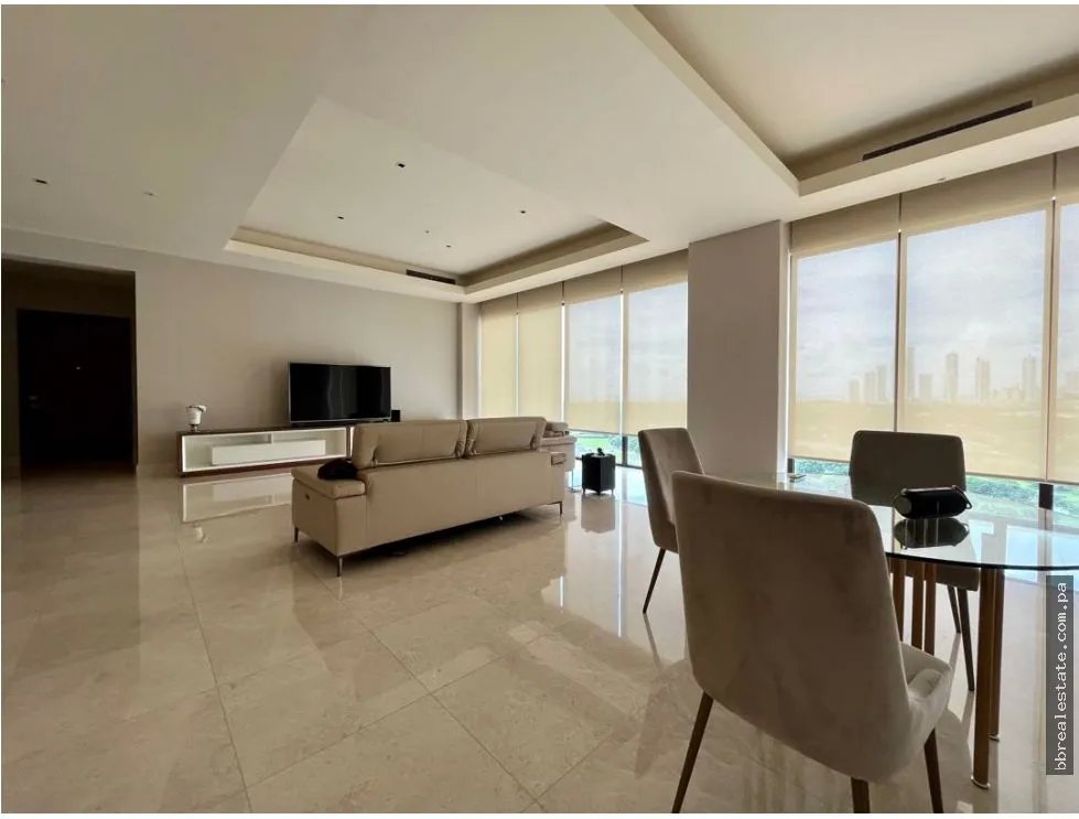 Apartment for sale in Santa Maria