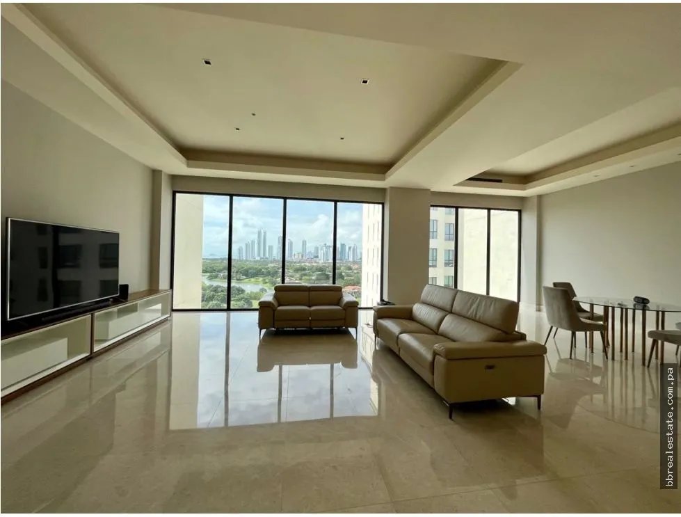Apartment for sale in Santa Maria