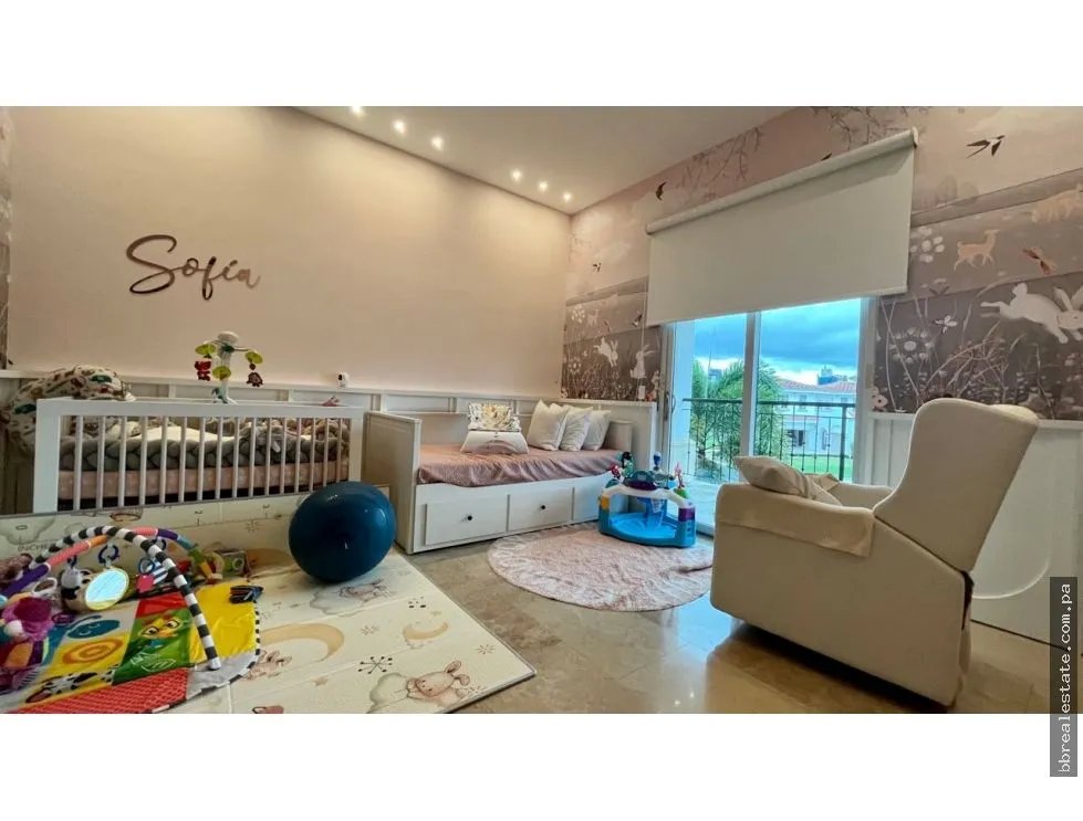 Venta casa en Santa Maria