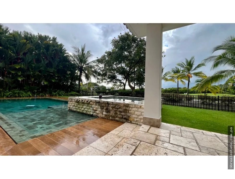 Venta casa en Santa Maria