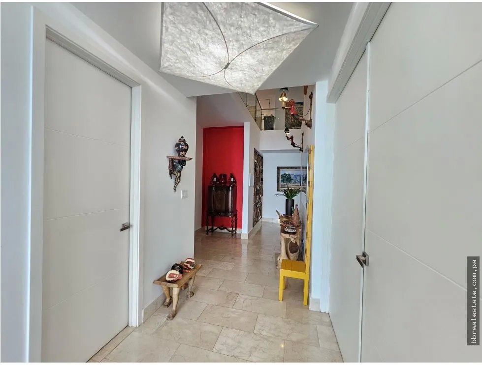 Apartment for sale in Punta Pacifica