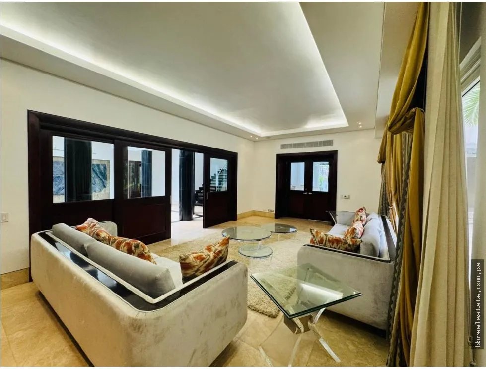 Venta de casa en Costa del Este, Residencial Balmoral