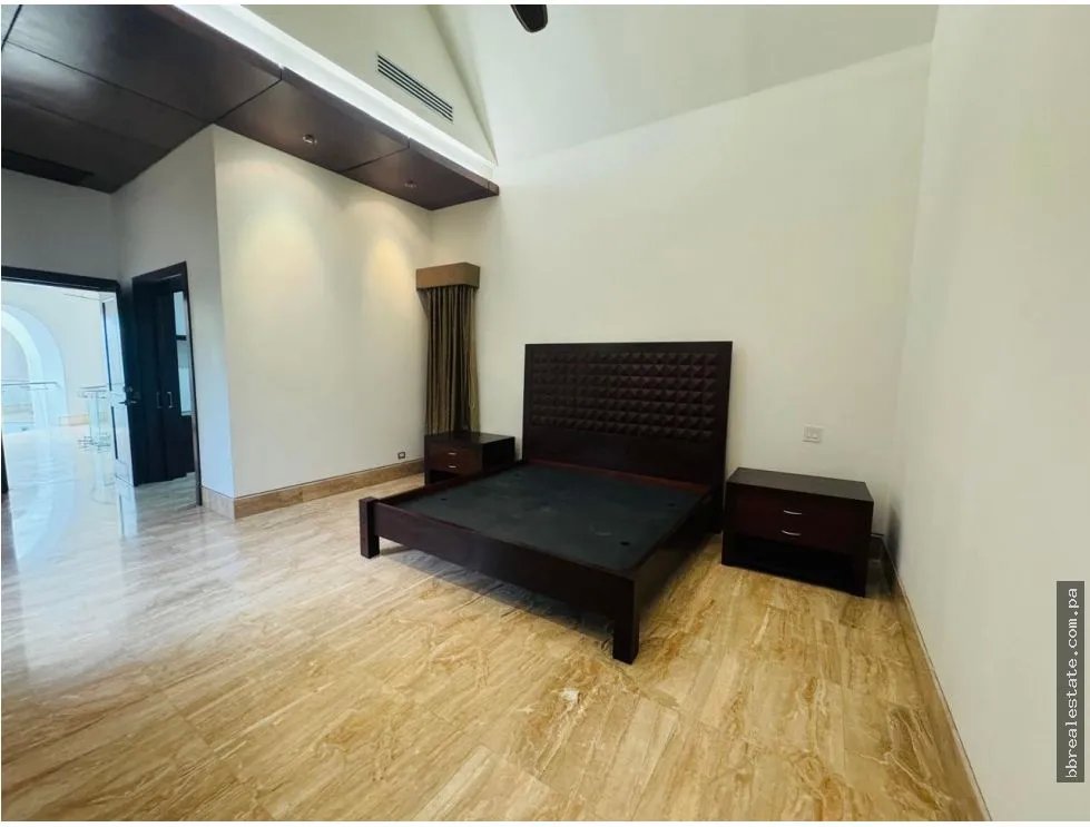 Venta de casa en Costa del Este, Residencial Balmoral