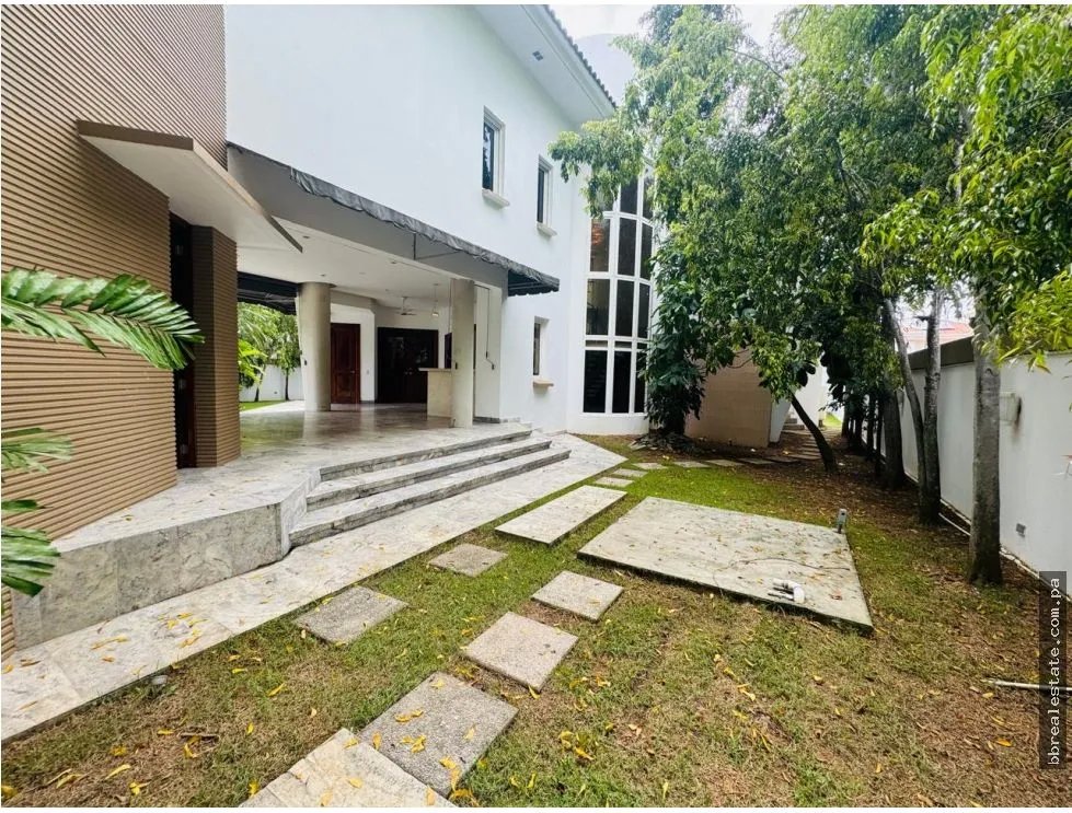 Venta de casa en Costa del Este, Residencial Balmoral