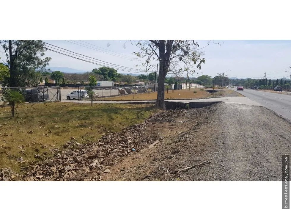 Venta de terreno con oficina en vía interamericana, David, San Pablo