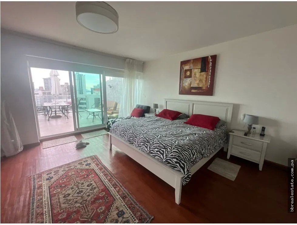 Apartment for sale in Punta Pacifica
