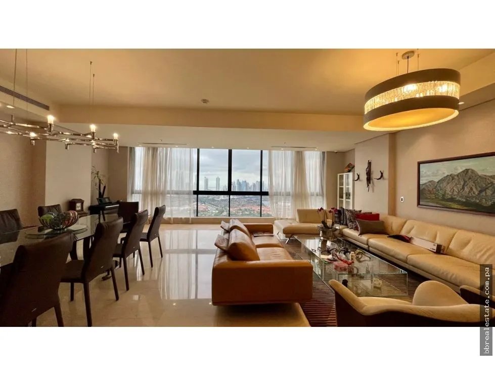 Venta de penthouse en Santa María