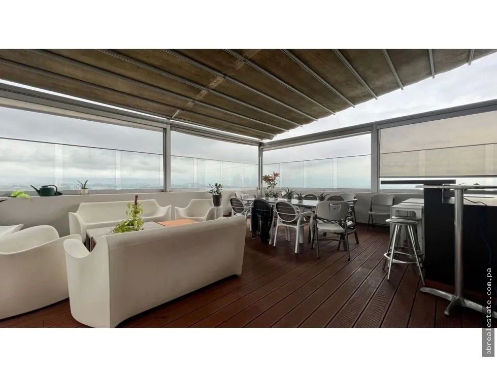 Venta de penthouse en Santa María