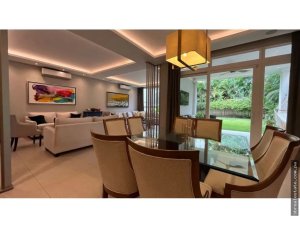 Single Family House for sale in Santa Ma...