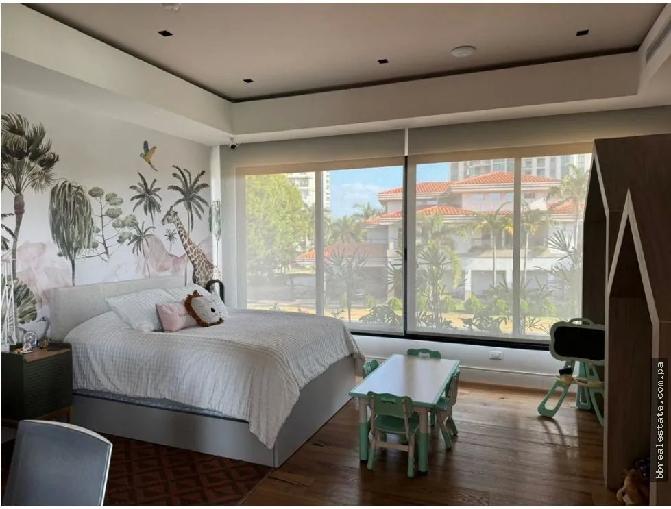 Venta de casa en Santa María