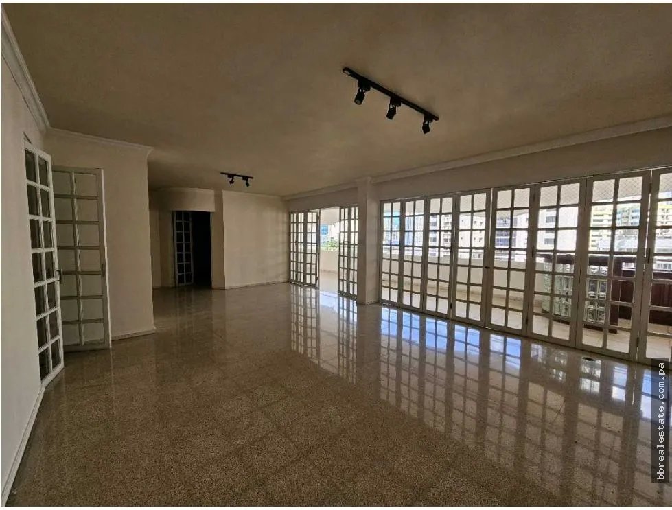 Apartment for sale in Marbella