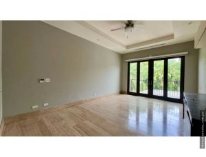 Single Family House for sale in Santa Ma...