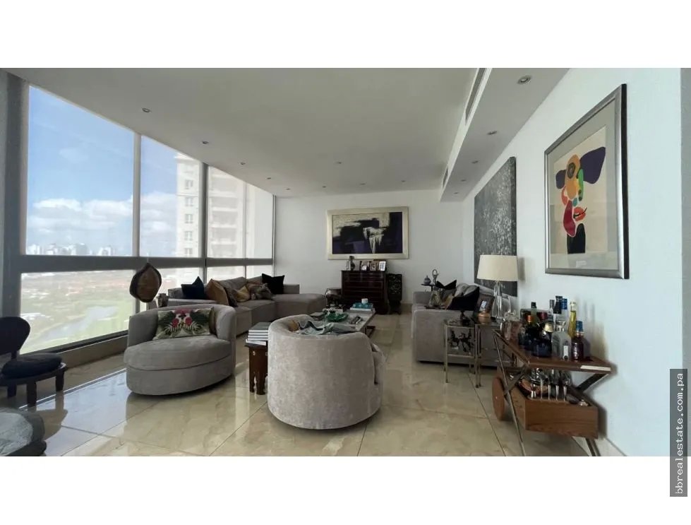 Venta de apartamento en Santa María, PH Valery Point