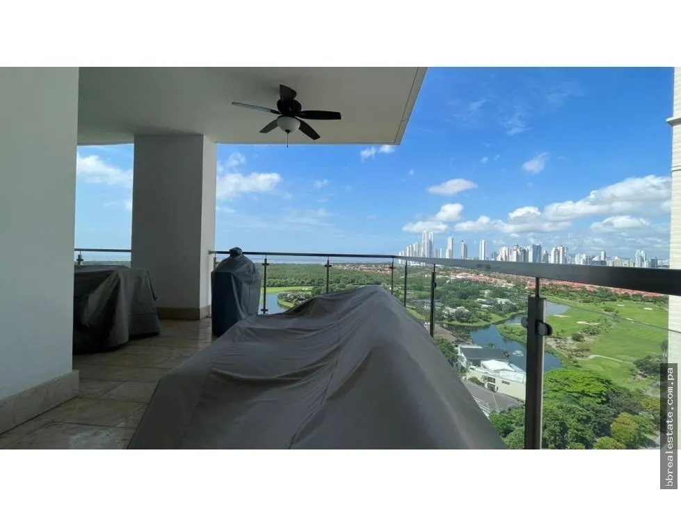 Venta de apartamento en Santa María, PH Valery Point