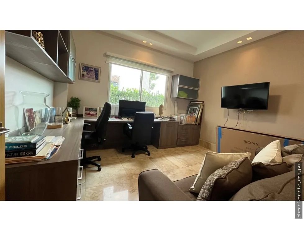 Venta de casa en Santa María