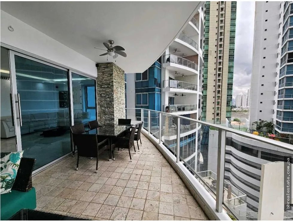 Venta de apartamento en Punta Pacifica, Ph Pacific Village
