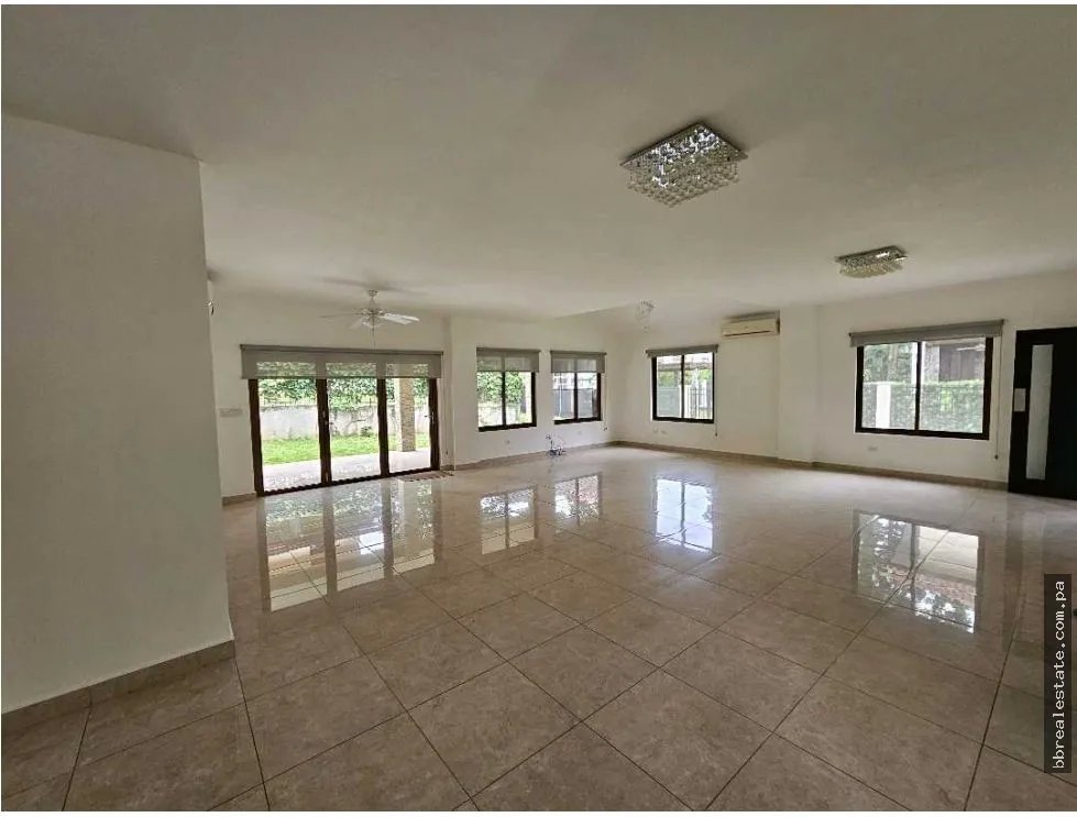 Venta de Casa en Clayton , Ph Senderos Camino de Cruces