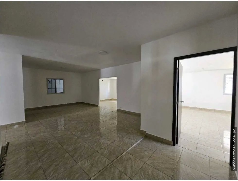 Venta de casa en Hato Pintado, Calle Sauces
