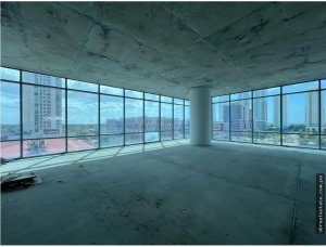 Office for rent in Costa del Este